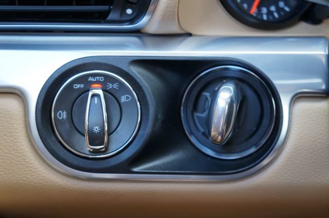Used 2017 Porsche 911 Carrera image 42