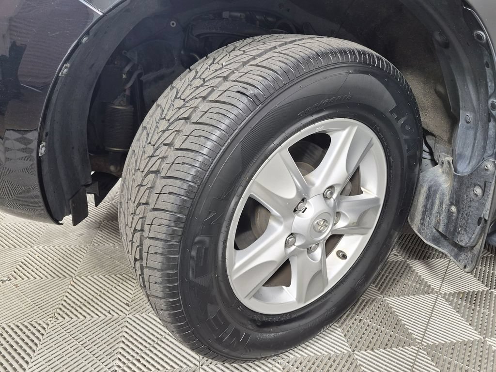 Used 2009 Toyota Land Cruiser AWD/4WD image 10