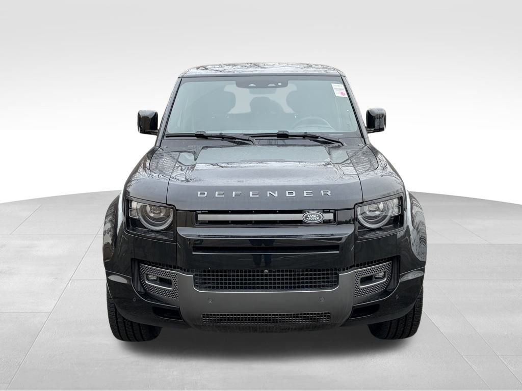 New 2025 Land Rover Defender 110 V8 image 2