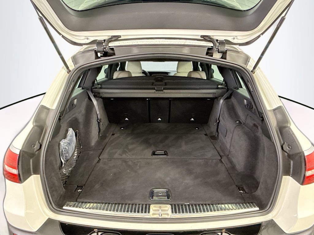 Used 2022 Mercedes-Benz E 450 4MATIC All-Terrain Wagon image 27
