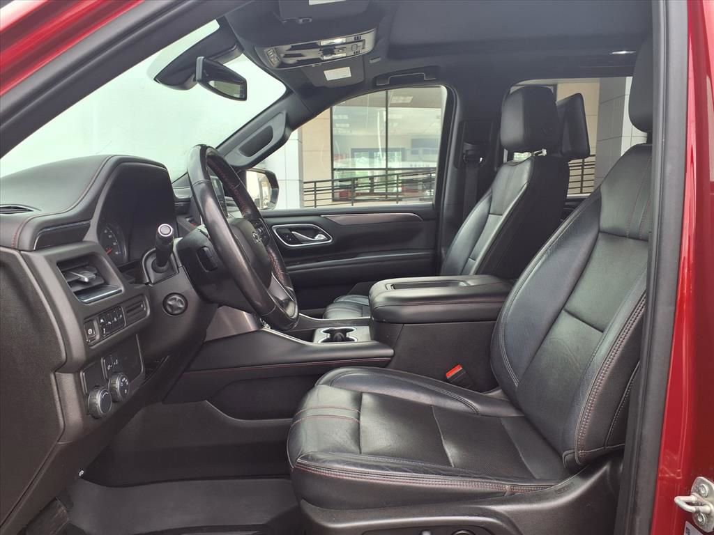 Used 2021 Chevrolet Tahoe RST w/ Luxury Package RWD image 16