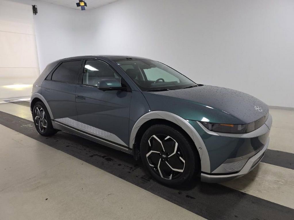 Used 2024 Hyundai Ioniq 5 Limited RWD image 3