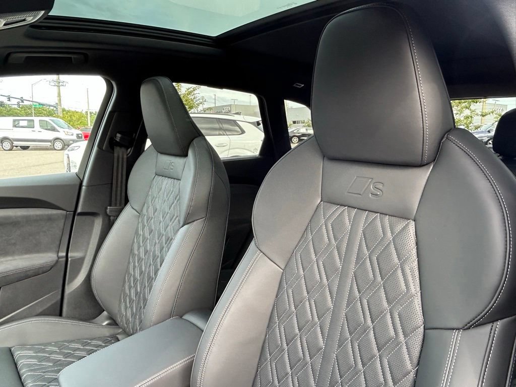 New 2026 Audi SQ5 Premium Plus AWD/4WD image 18