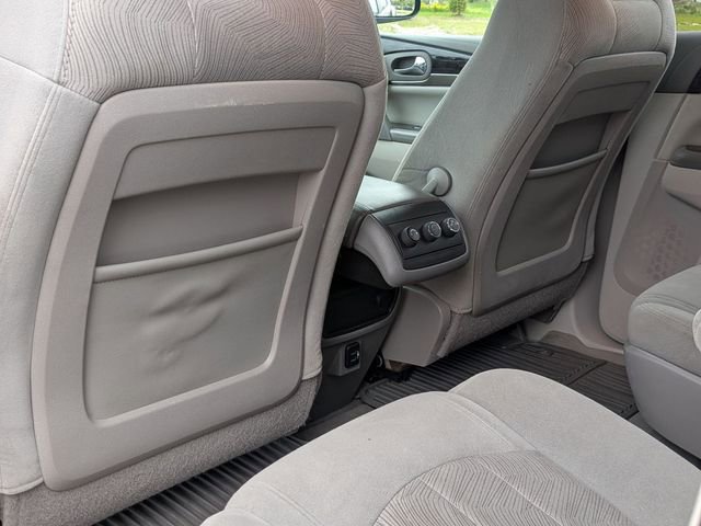 Used 2017 Buick Enclave Convenience FWD image 25