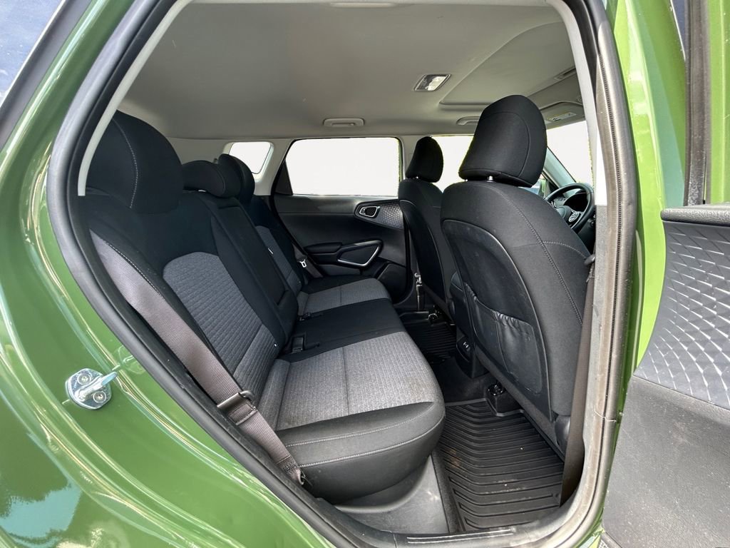 Used 2023 Kia Soul EX image 12
