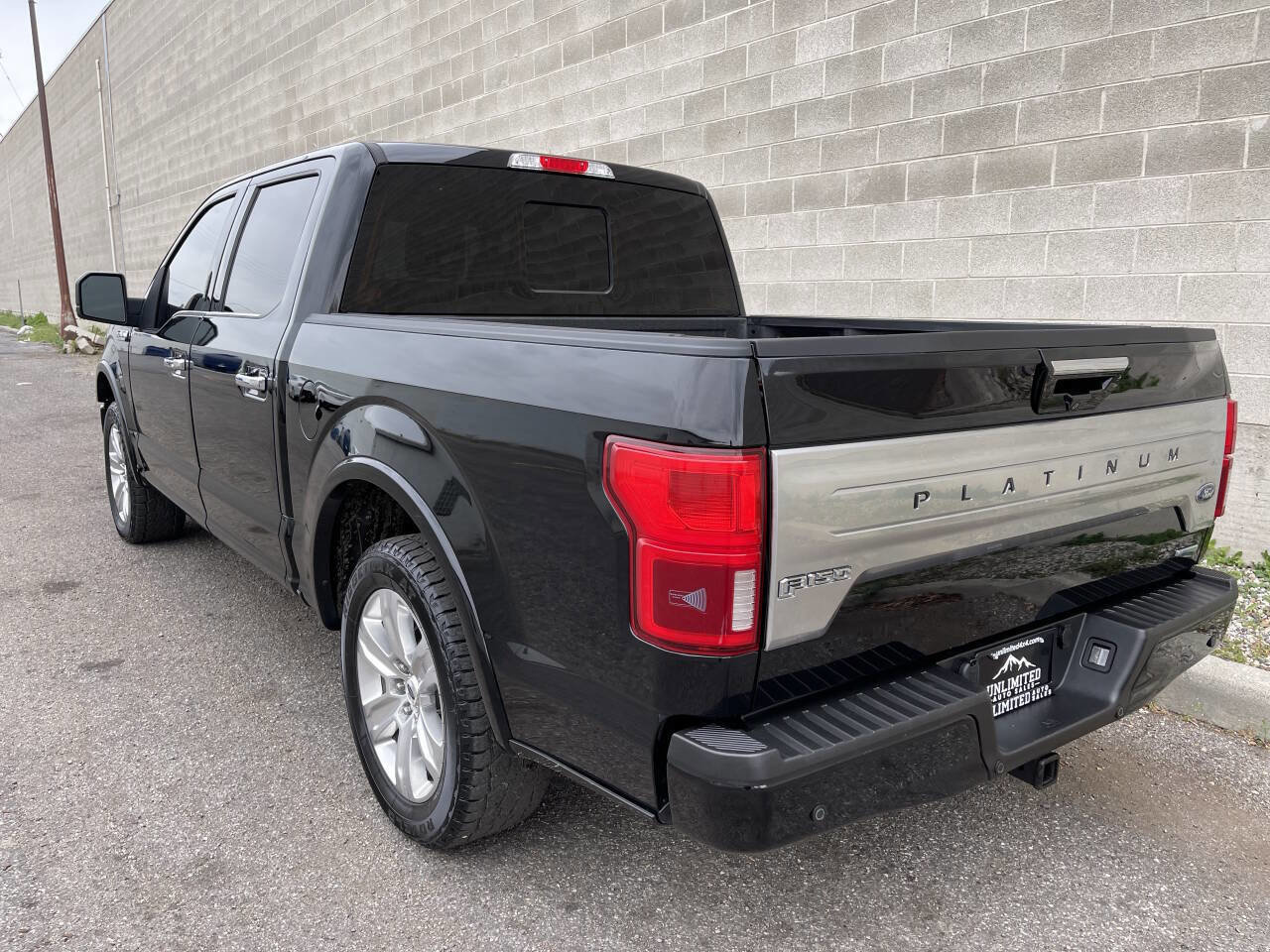 Used 2018 Ford F150 Platinum w/ Technology Package AWD/4WD image 7