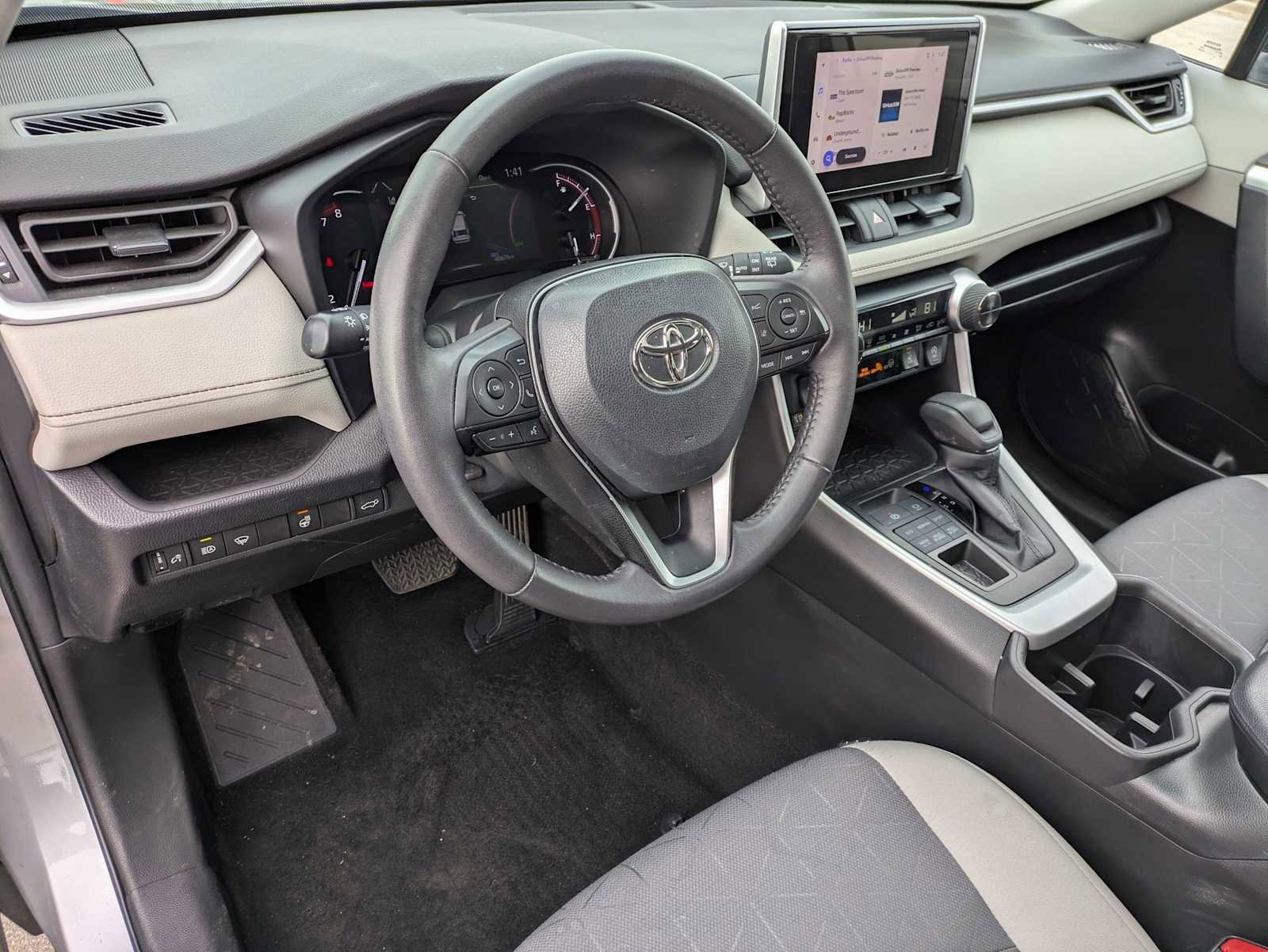 Used 2023 Toyota RAV4 XLE w/ Convenience Package AWD/4WD image 2