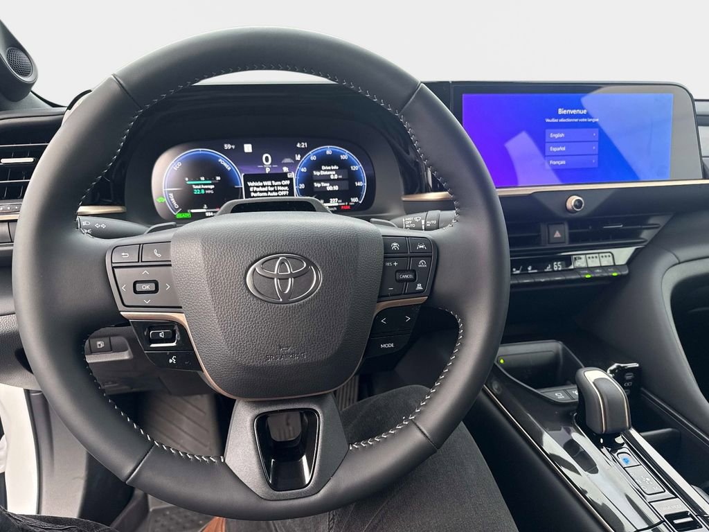 Used 2026 Toyota Crown Platinum image 33