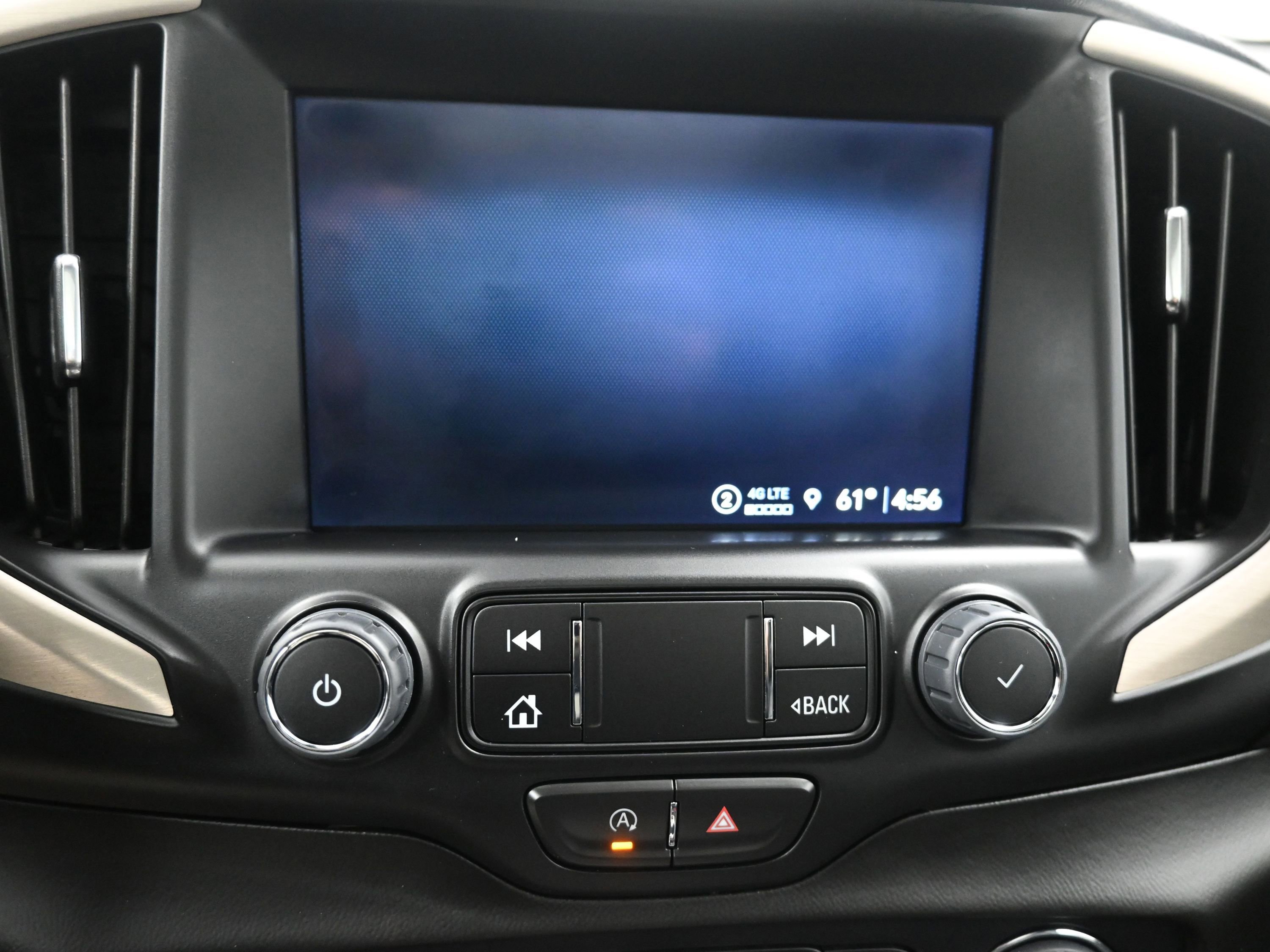 Used 2023 GMC Terrain Denali w/ Black Diamond Edition image 24