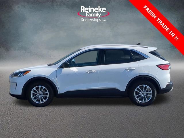 Used 2022 Ford Escape SE w/ Cold Weather Package image 9