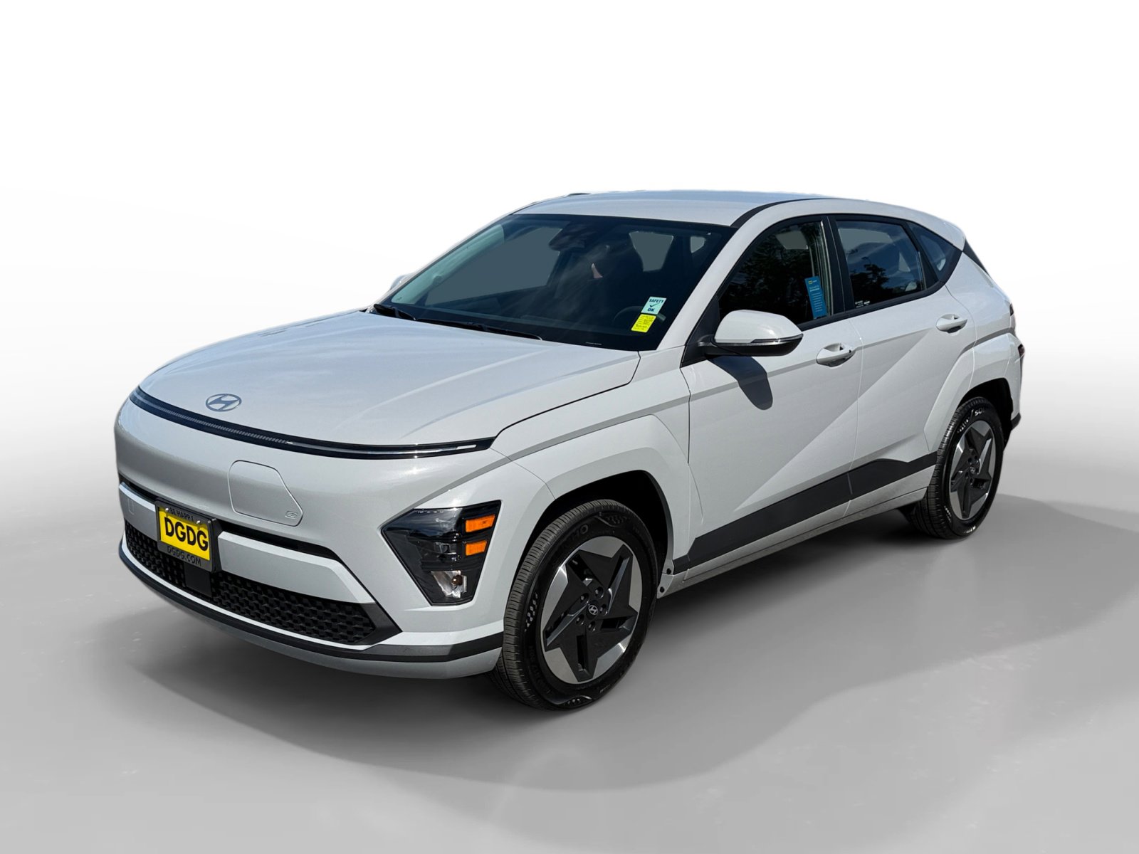 Certified 2025 Hyundai Kona SE image 1