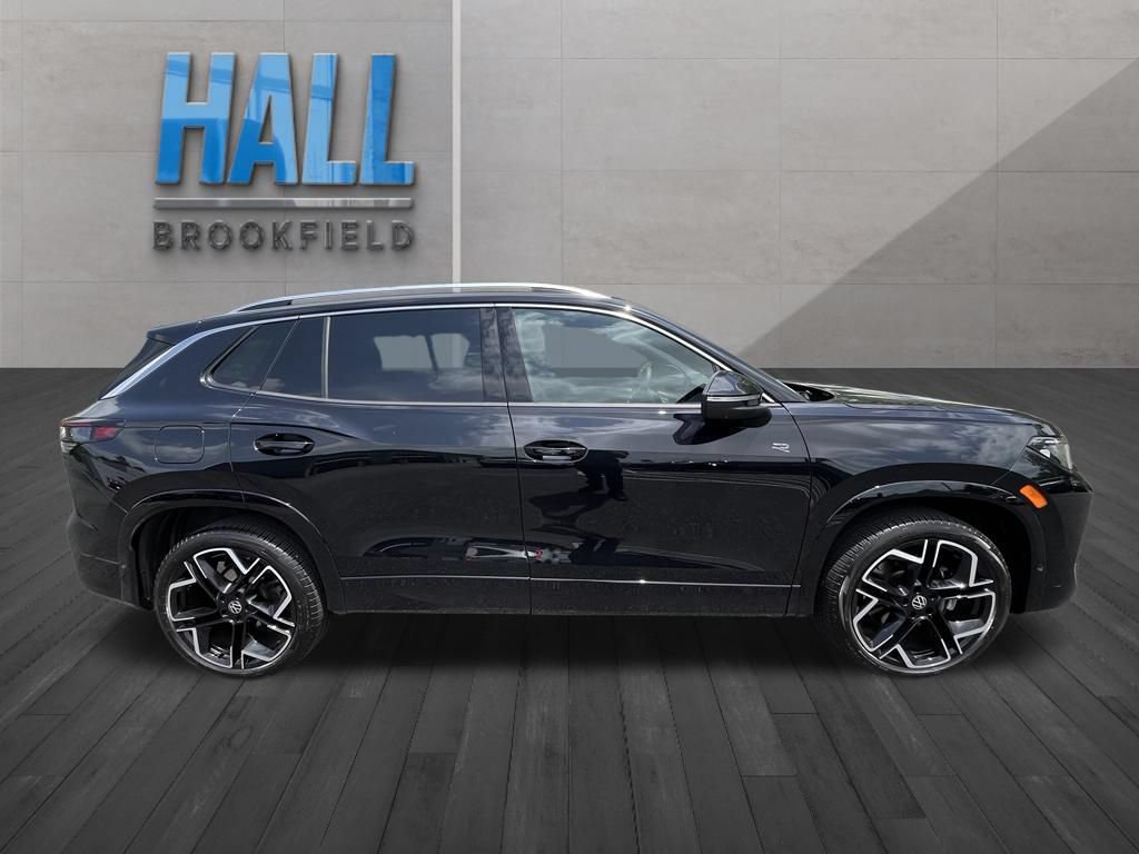 Certified 2025 Volkswagen Tiguan SEL R-Line AWD/4WD image 6