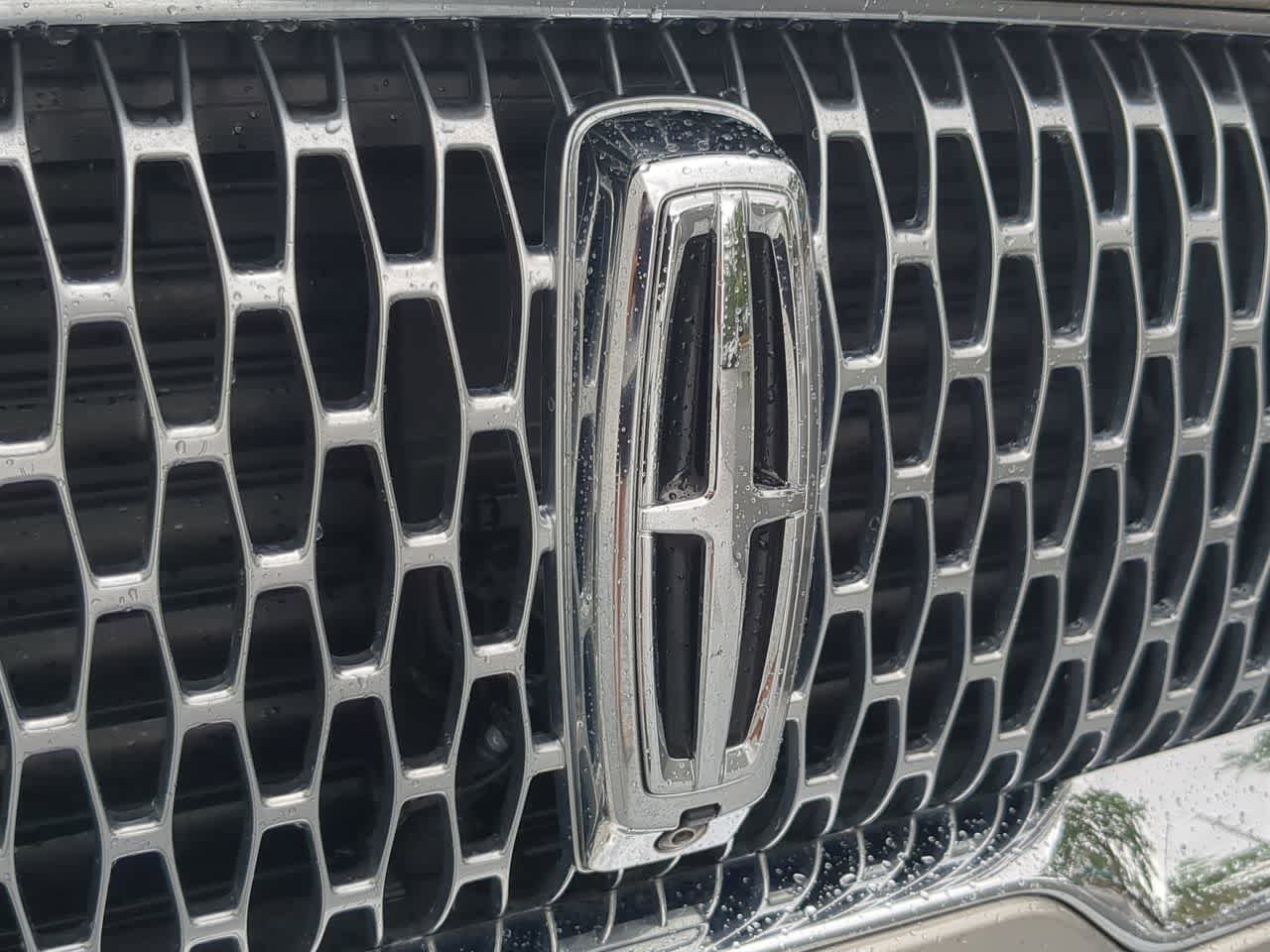 Used 2023 Lincoln Aviator Reserve w/ Equipment Group 201A RWD image 11