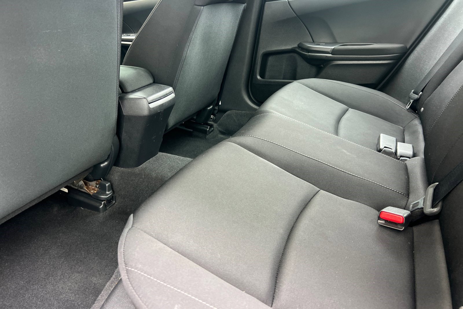 Used 2020 Honda Civic LX image 27