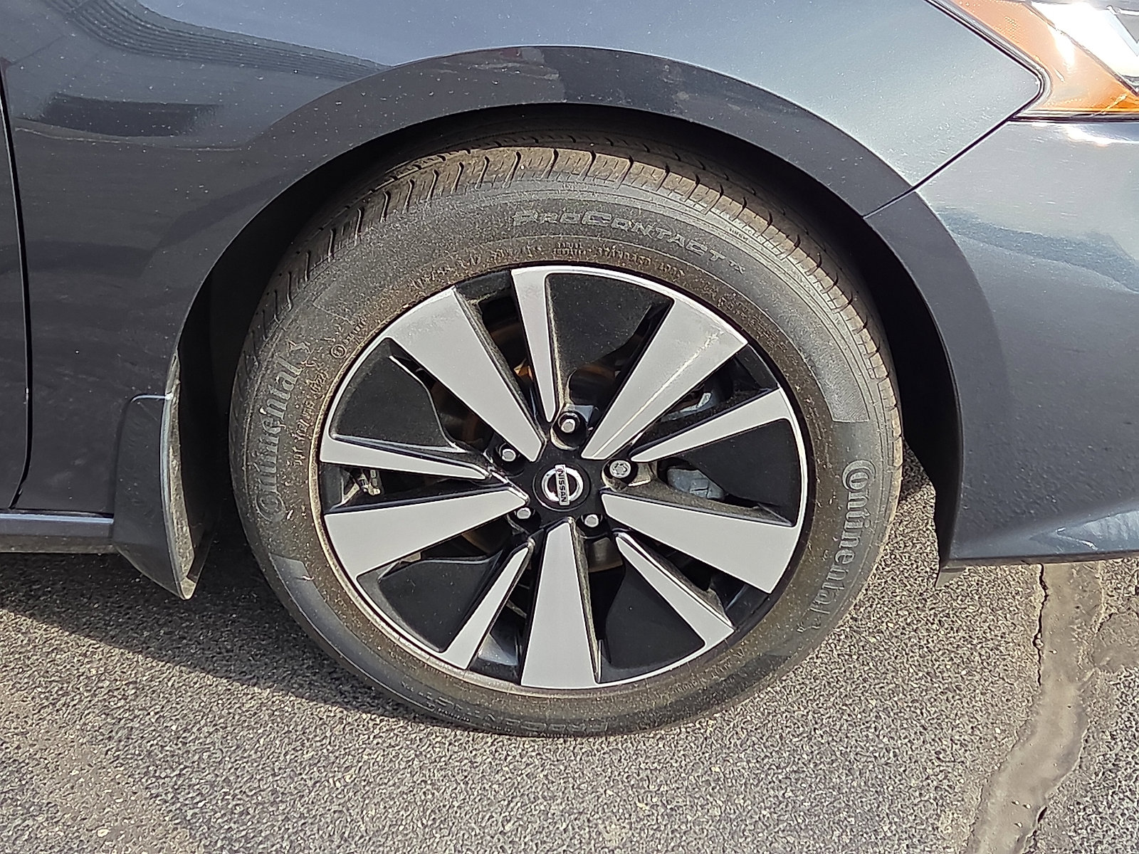 Used 2022 Nissan Altima 2.5 SV w/ SV Premium Package image 8