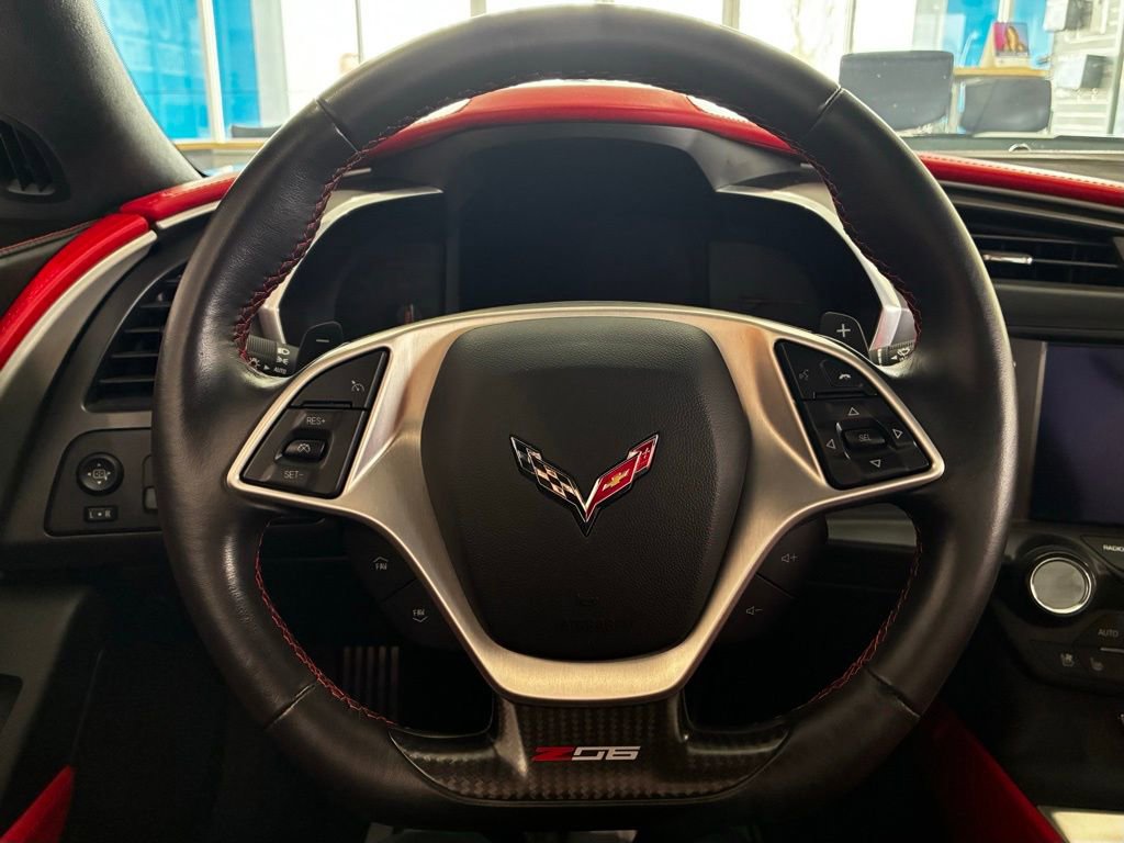 Used 2016 Chevrolet Corvette Z06 w/ 3LZ Preferred Equipment Group RWD image 28