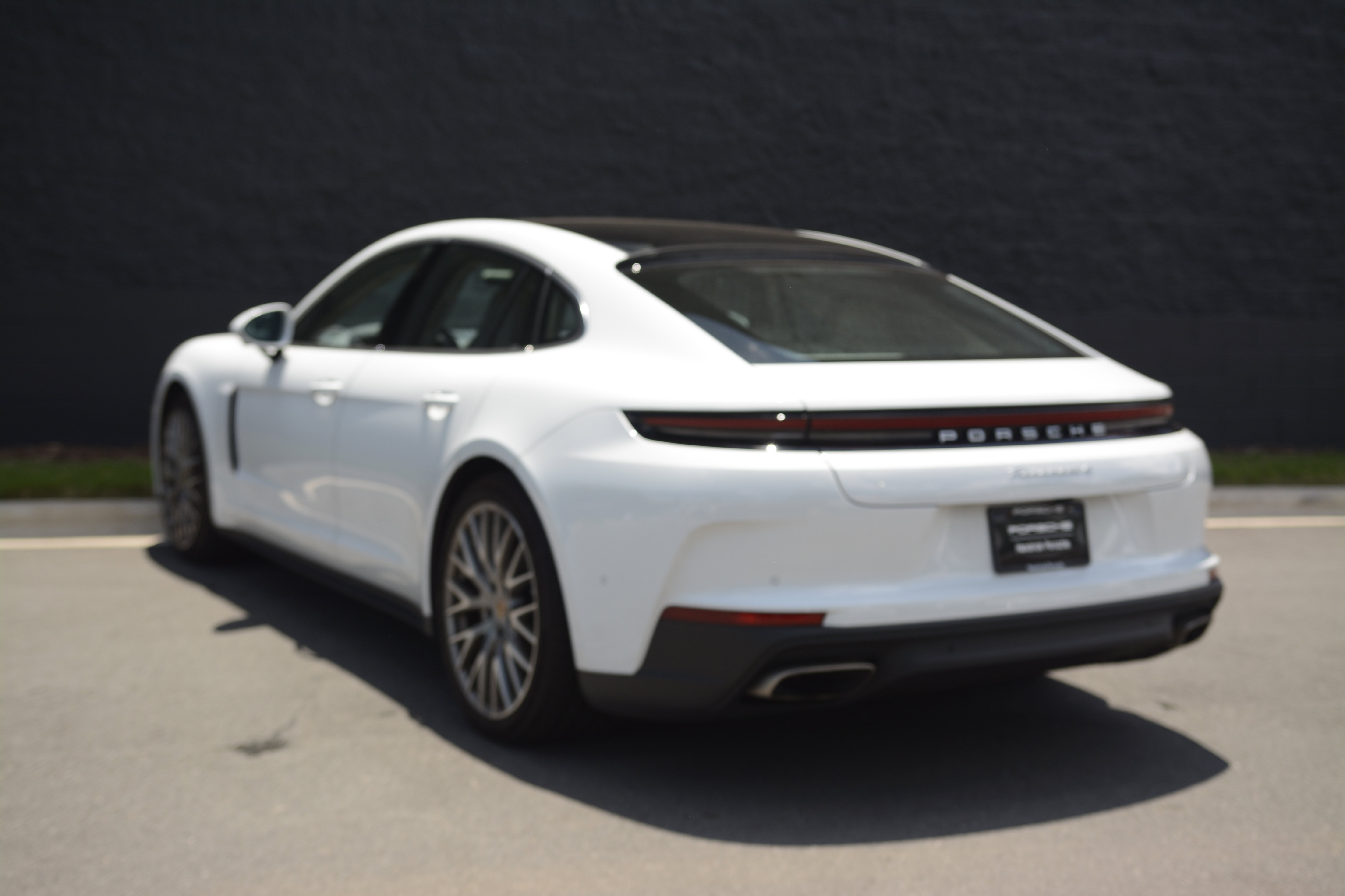 Certified 2024 Porsche Panamera 4 AWD/4WD image 3