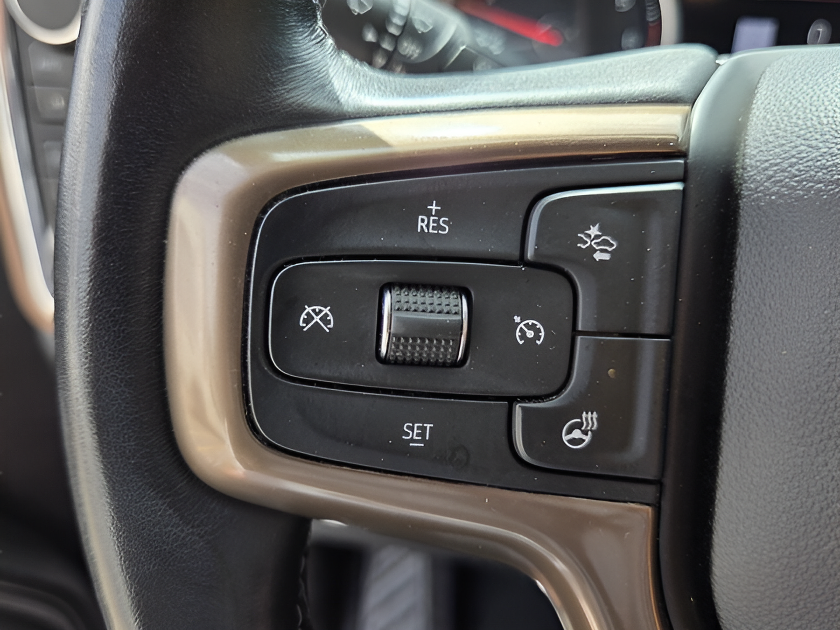 Certified 2021 Chevrolet Silverado 1500 High Country w/ Technology Package AWD/4WD image 23