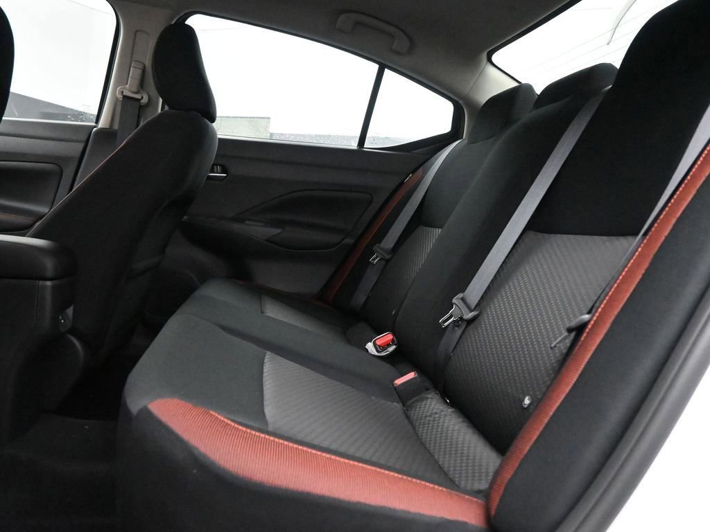 New 2025 Nissan Versa SR w/ Trunk Package FWD image 7