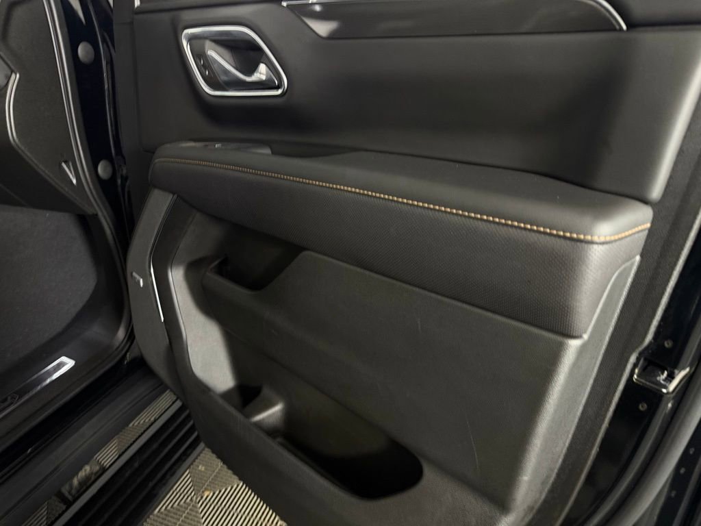 Used 2023 GMC Yukon AT4 w/ AT4 Premium Package image 35