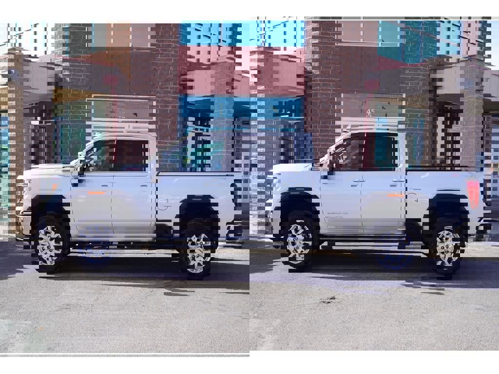 Used 2022 GMC Sierra 3500 SLT image 4