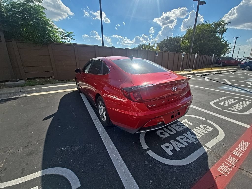Used 2022 Hyundai Sonata SE FWD image 4