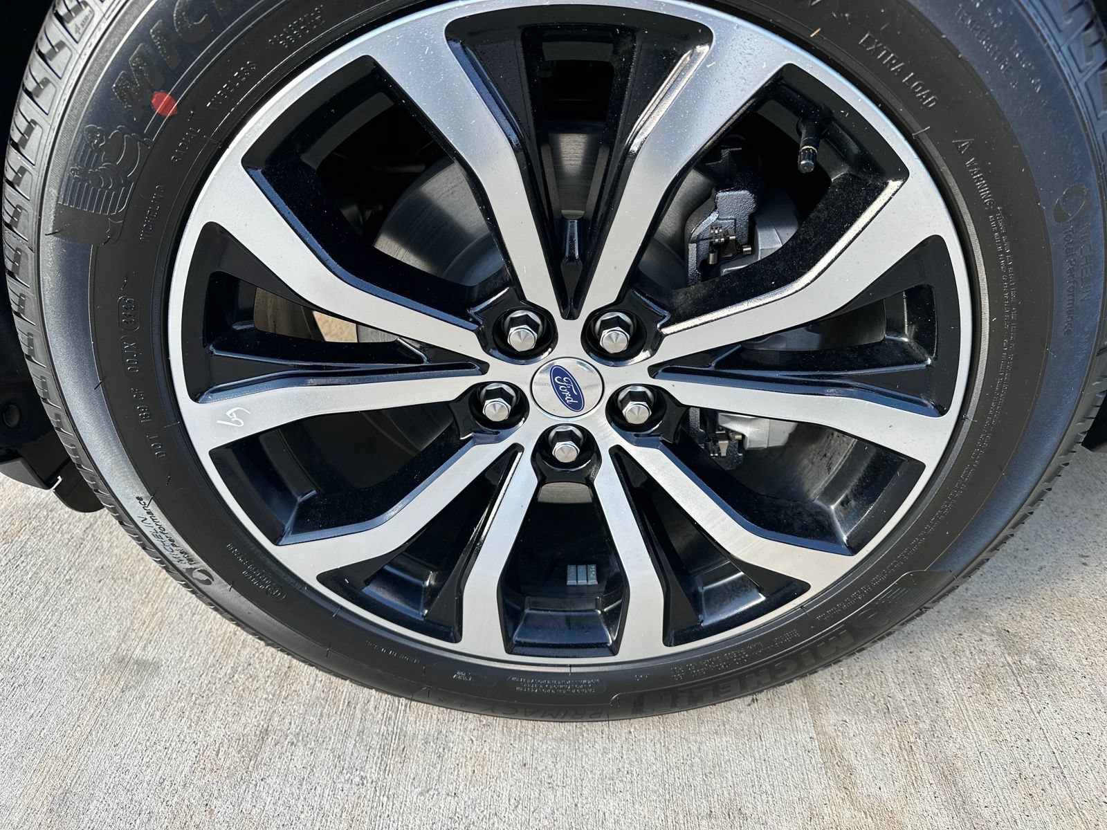 New 2026 Ford Explorer ST-Line w/ Premium Package RWD image 26