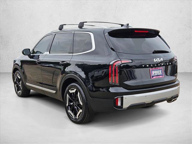 Used 2023 Kia Telluride EX w/ EX Captain's Chair Package AWD/4WD image 8