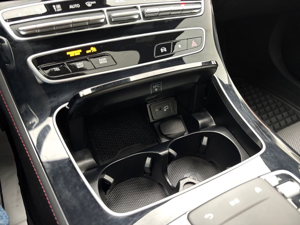 Used 2022 Mercedes-Benz E 53 AMG 4MATIC Sedan image 36