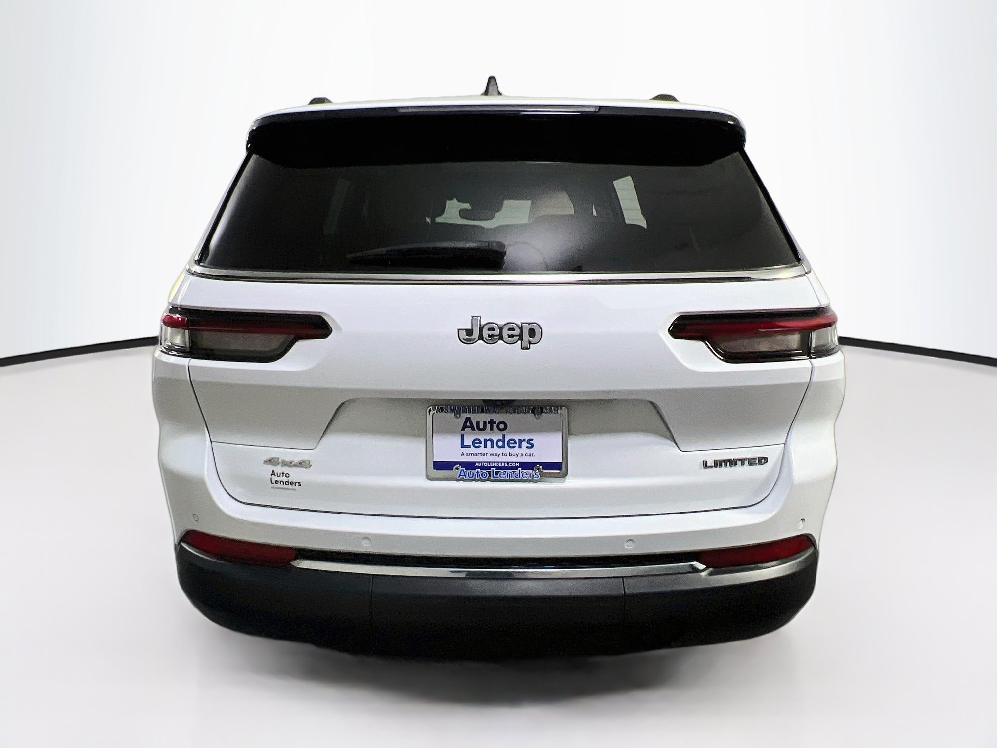 Used 2023 Jeep Grand Cherokee L Limited AWD/4WD image 6