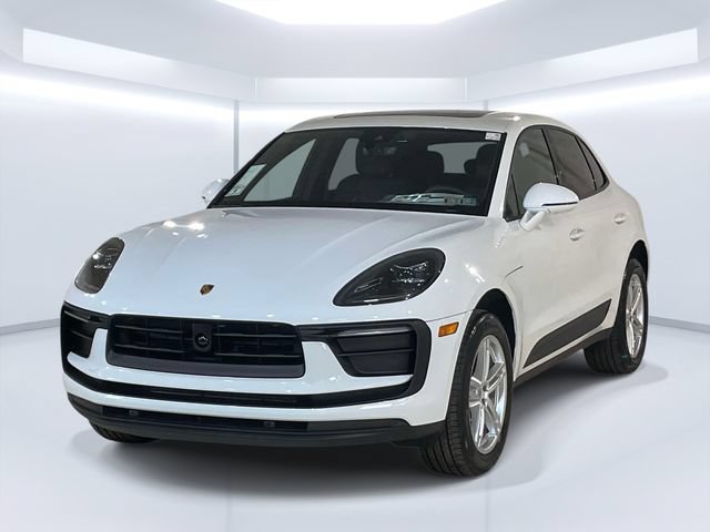 New 2026 Porsche Macan AWD/4WD image 1