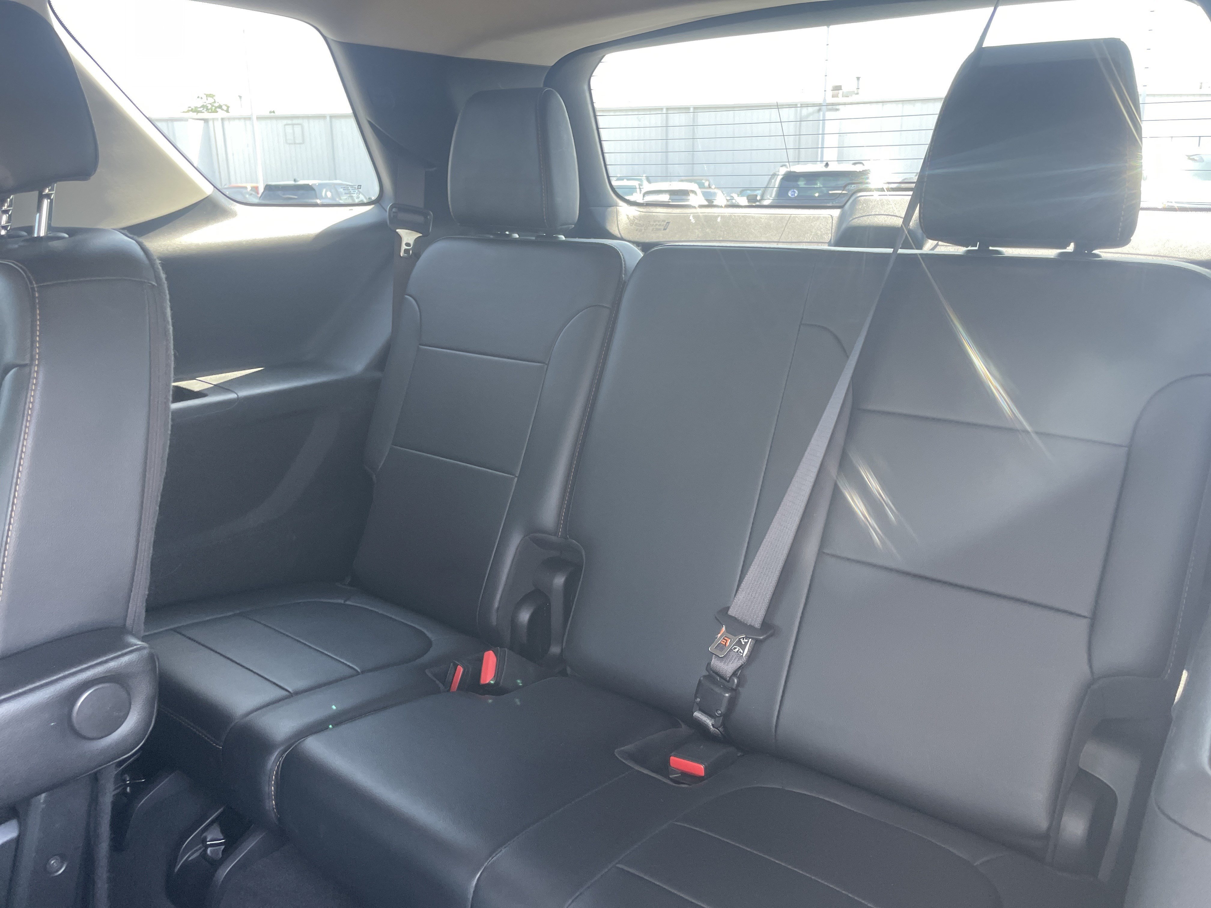 Used 2019 Chevrolet Traverse LT w/ LT Premium Package AWD/4WD image 31