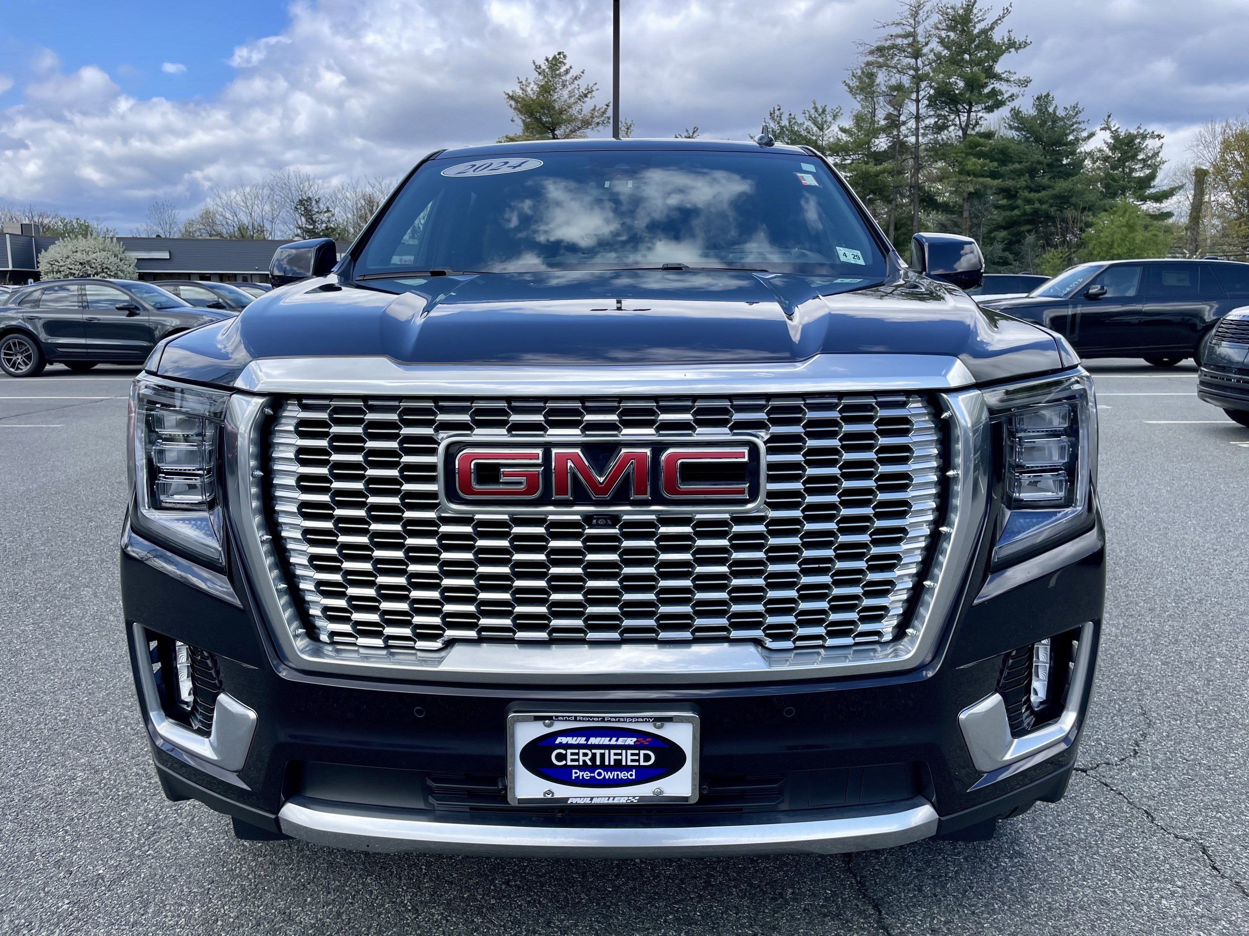 Used 2024 GMC Yukon Denali image 2