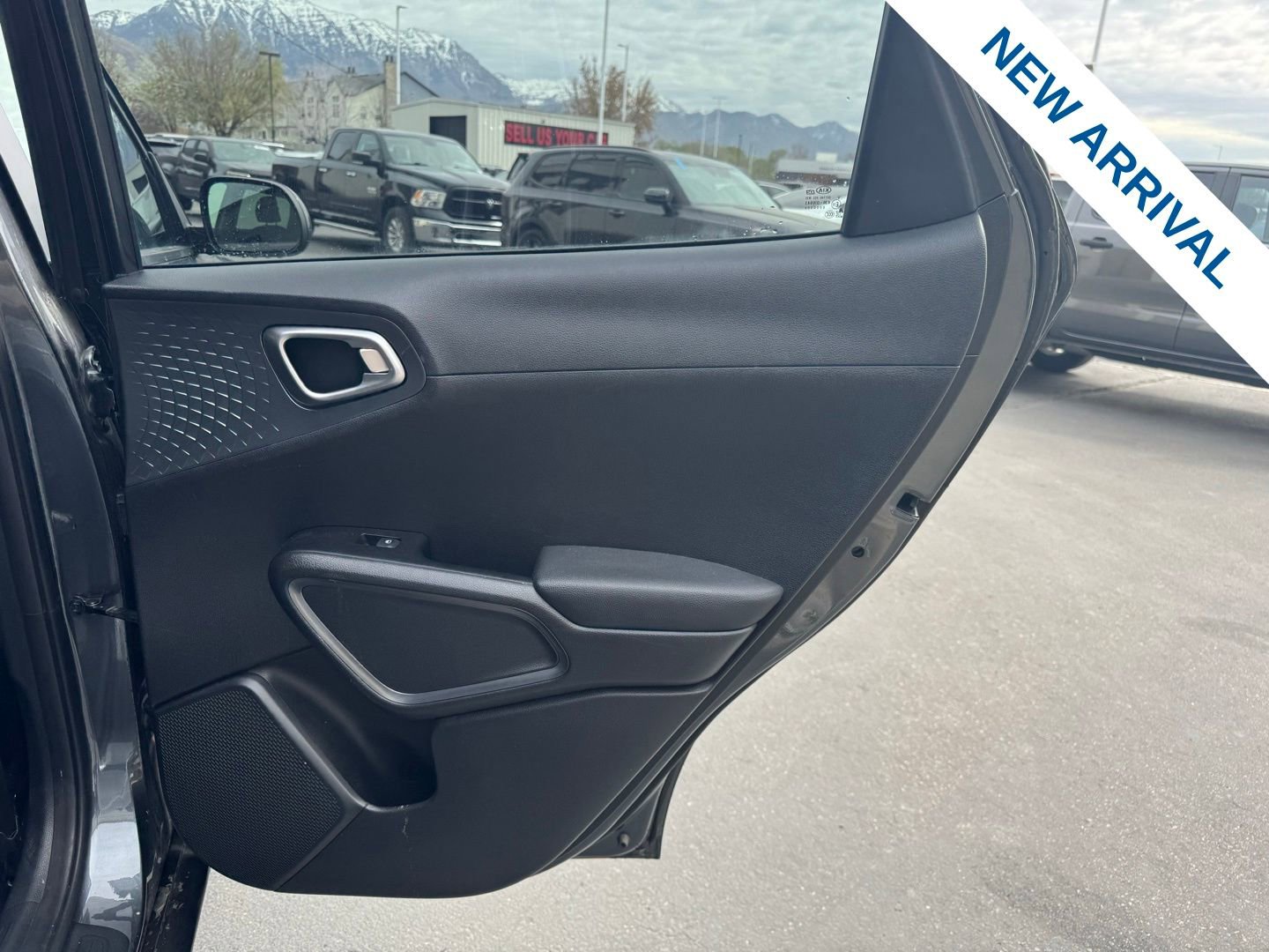 Used 2021 Kia Soul EX image 12