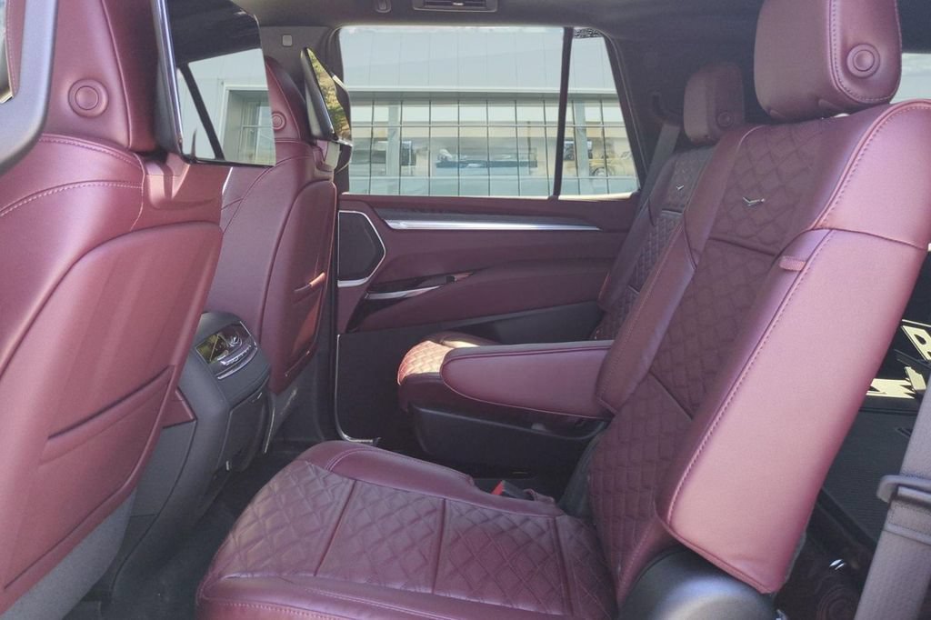 New 2026 Cadillac Escalade Sport w/ Touring Package AWD/4WD image 13