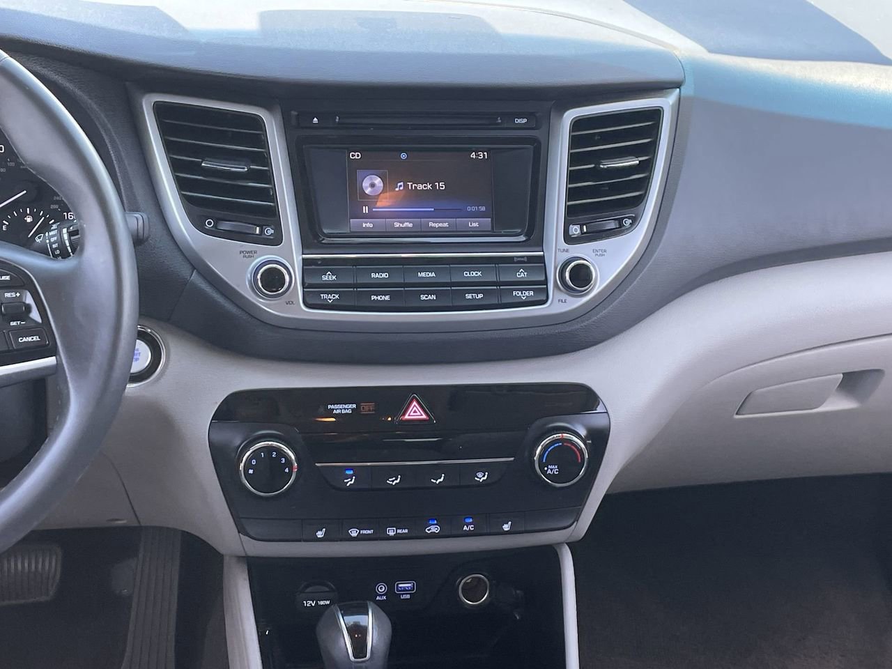 Used 2017 Hyundai Tucson Sport FWD image 14
