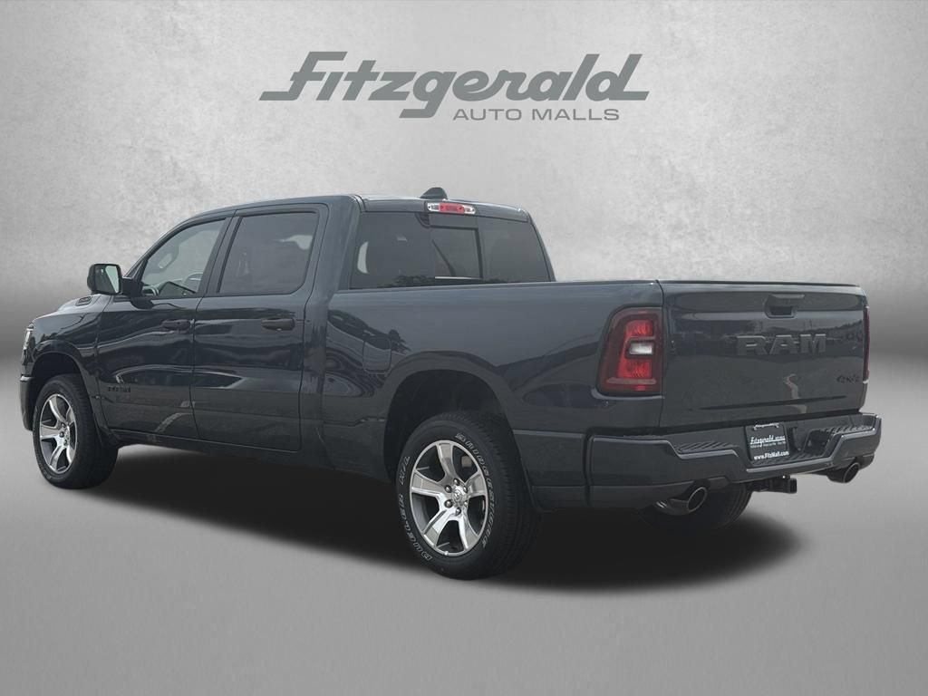 New 2026 RAM 1500 Express AWD/4WD image 9