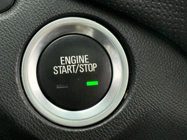 Used 2023 Chevrolet Equinox Premier image 20