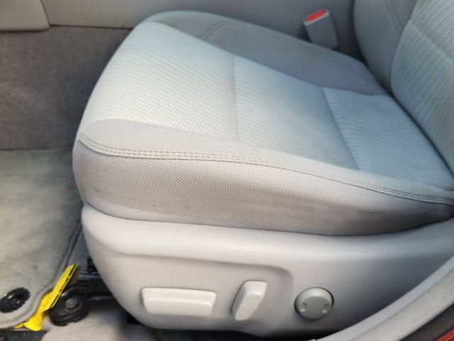 Used 2015 Toyota Camry LE FWD image 18