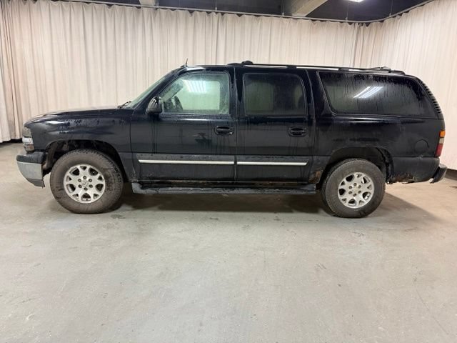 Used 2005 Chevrolet Suburban LT w/ Preferred Equipment Group AWD/4WD image 9