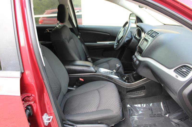 Used 2011 Dodge Journey Mainstreet FWD image 10