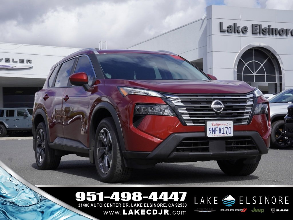 Used 2024 Nissan Rogue SV w/ SV Premium Package