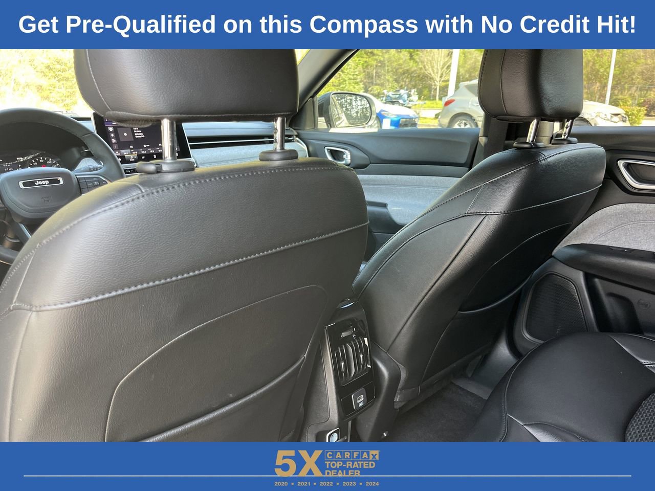 Used 2023 Jeep Compass Latitude w/ Sun and Sound Group image 21