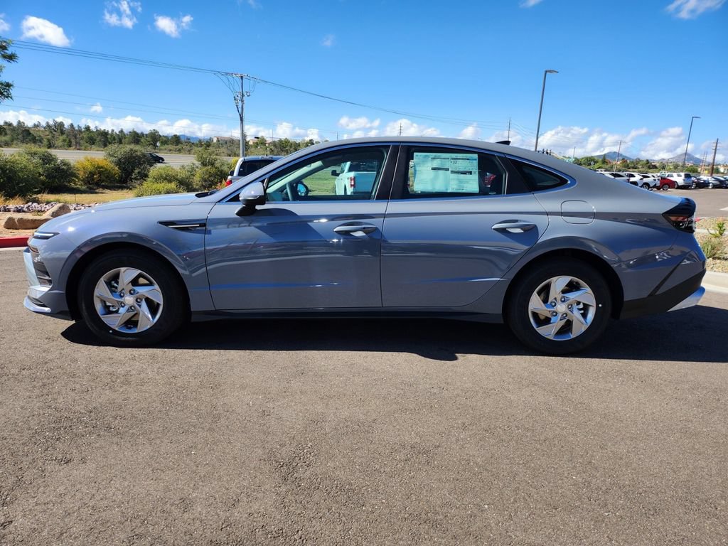 New 2026 Hyundai Sonata SE FWD image 8