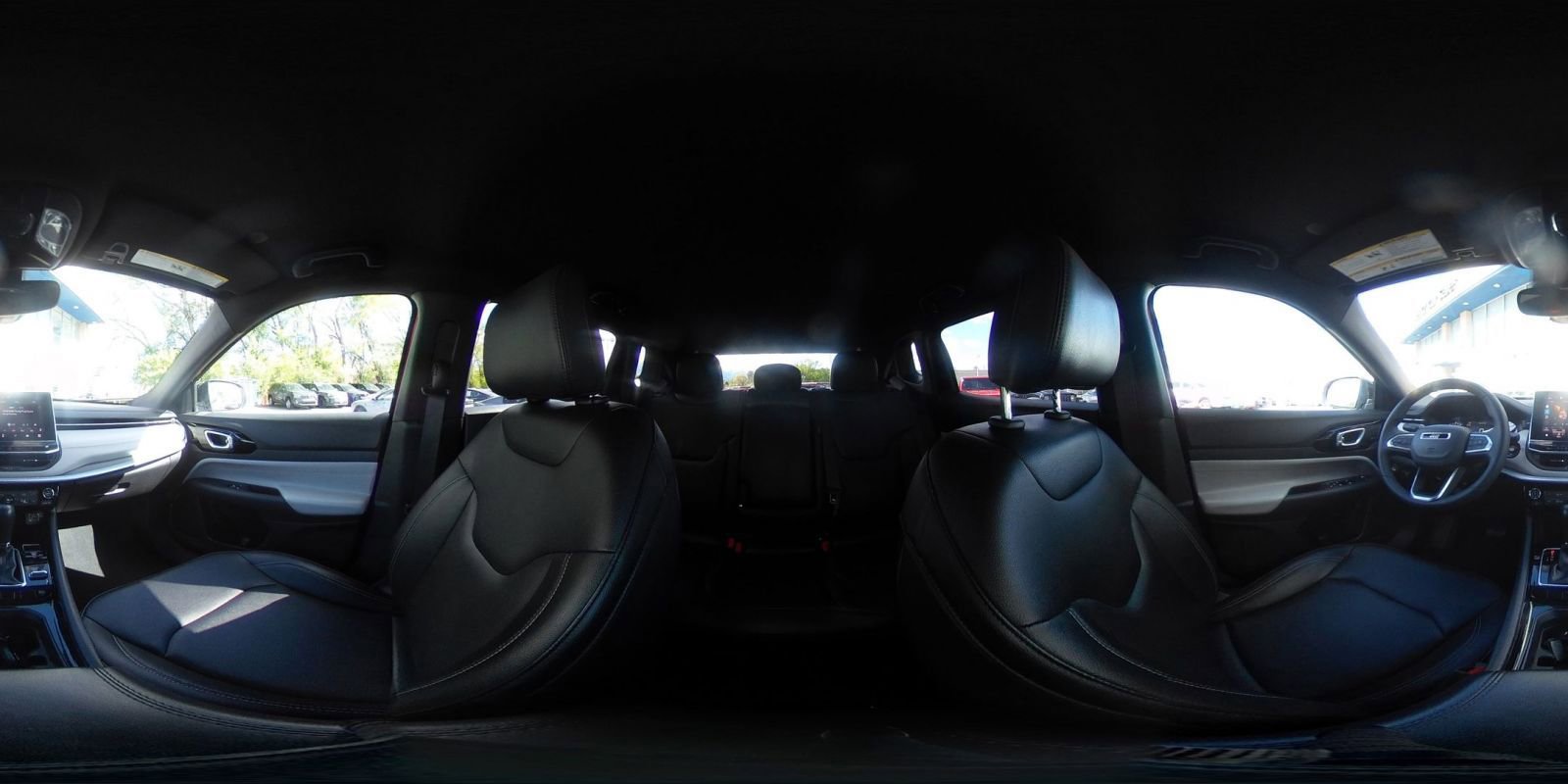 Used 2025 Jeep Compass Limited image 43