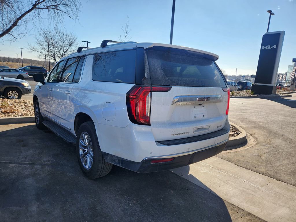 Used 2021 GMC Yukon XL SLT image 23