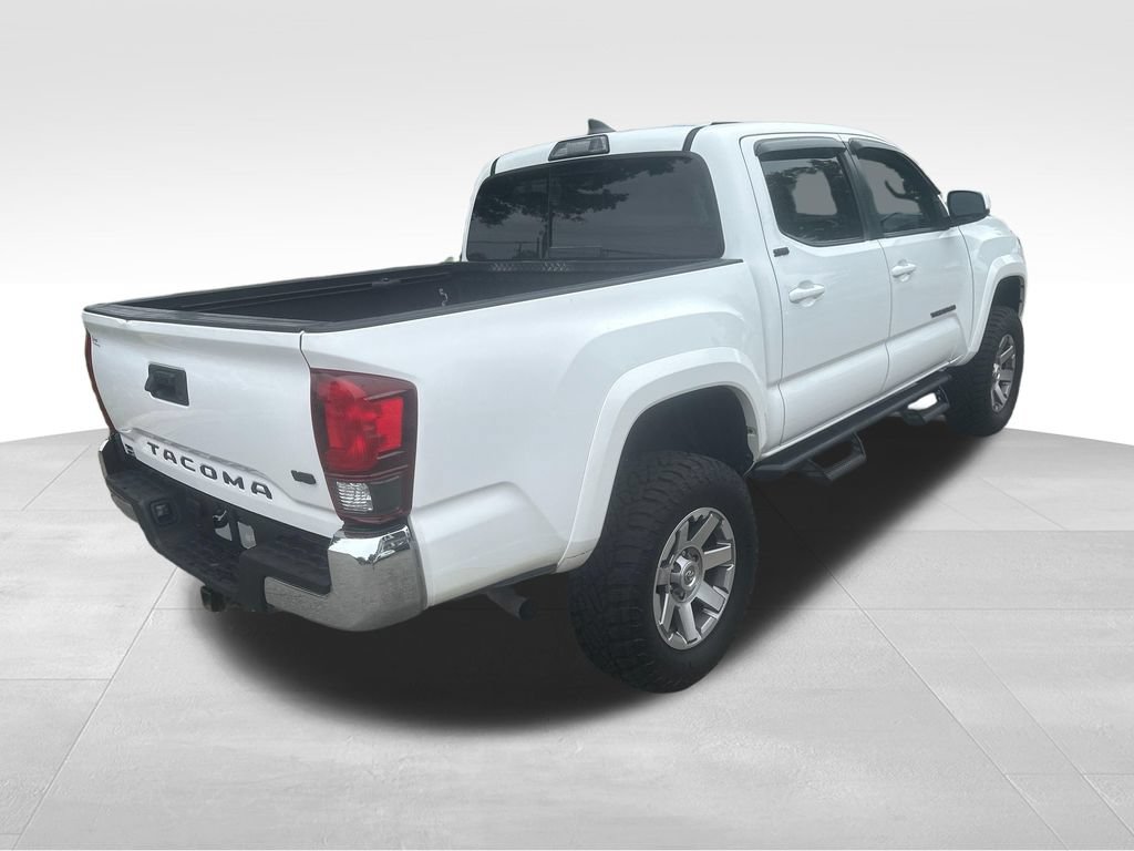 Used 2019 Toyota Tacoma SR5 RWD image 25