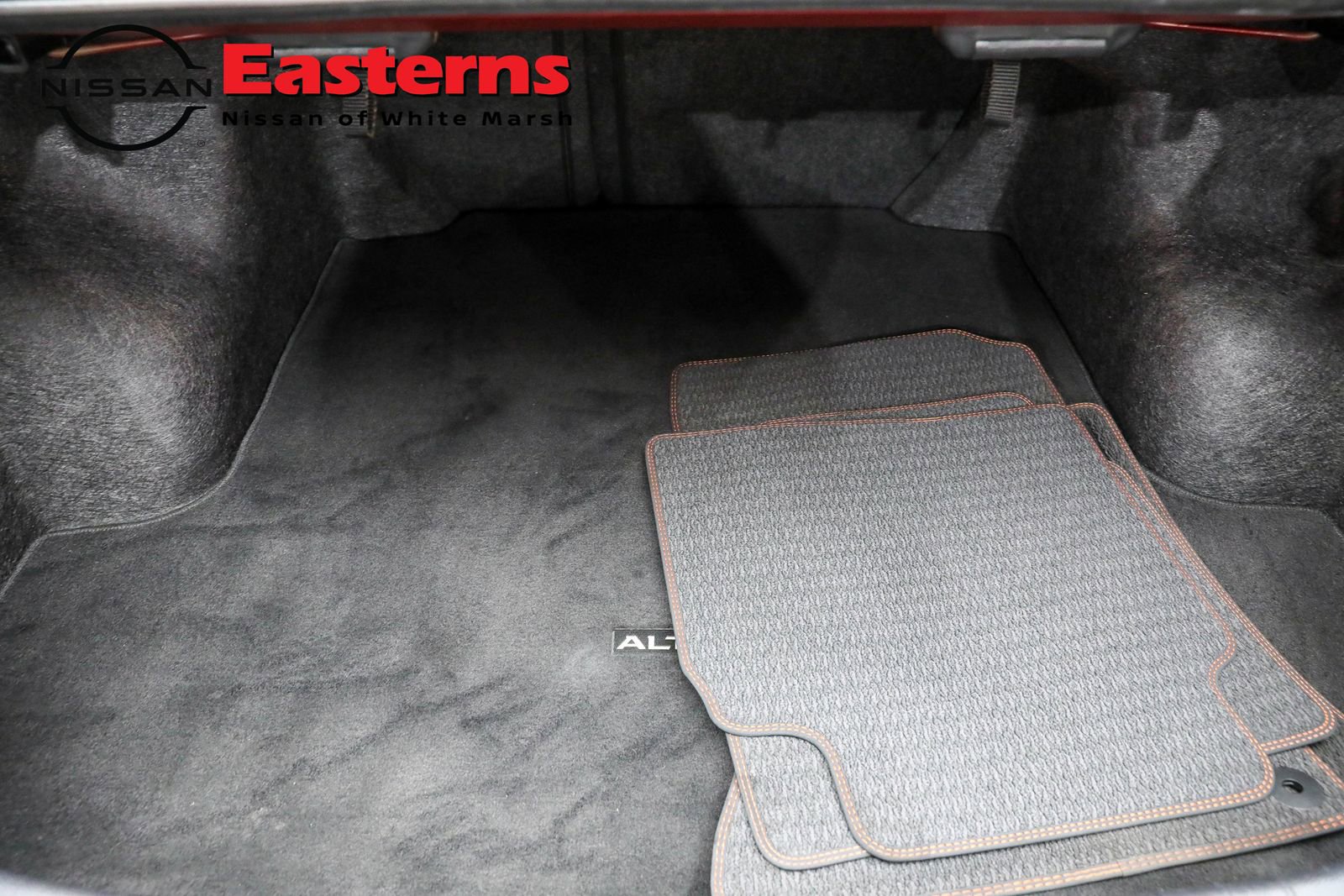 Used 2023 Nissan Altima 2.5 SR w/ SR Premium Package image 12