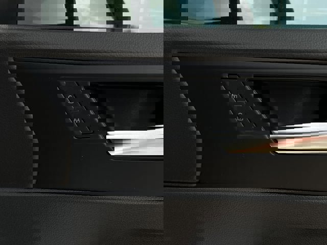 New 2025 Volkswagen Jetta SE FWD image 25