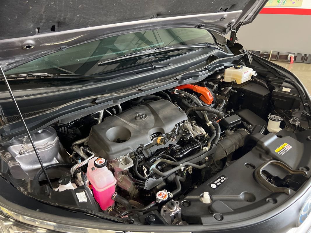 Used 2021 Toyota Sienna LE image 73